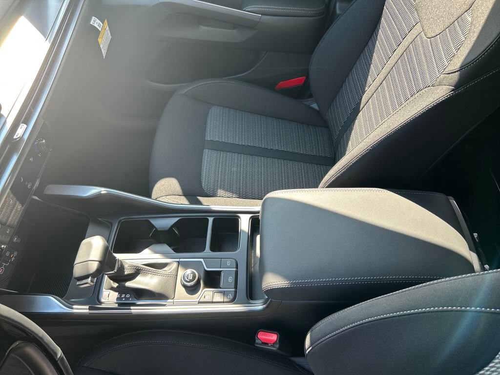 New 2026 Kia Sorento LX FWD image 19