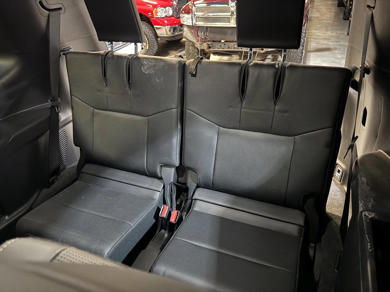 Used 2025 Lexus GX 550 w/ Accessory Package (2T) AWD/4WD image 6
