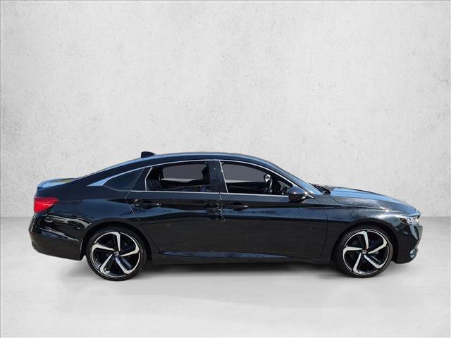Used 2018 Honda Accord Sport image 4