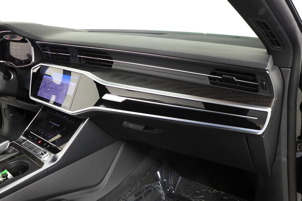 Used 2023 Audi A7 3.0T Premium w/ Convenience Package image 14