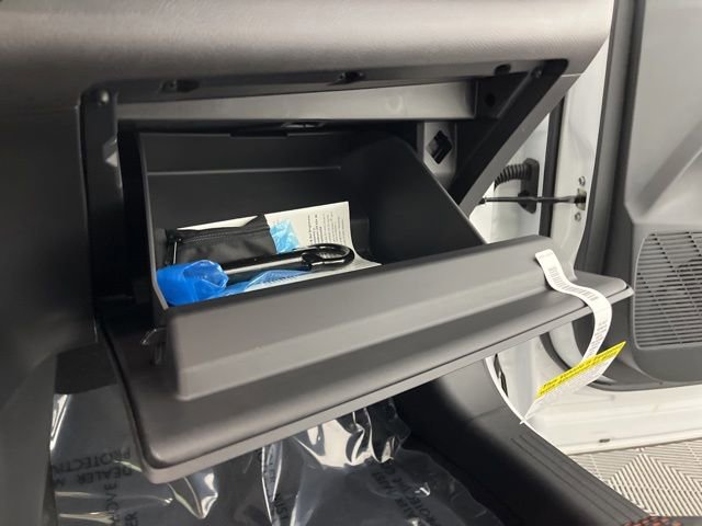 New 2026 Nissan Kicks SR w/ SR Premium Package image 36