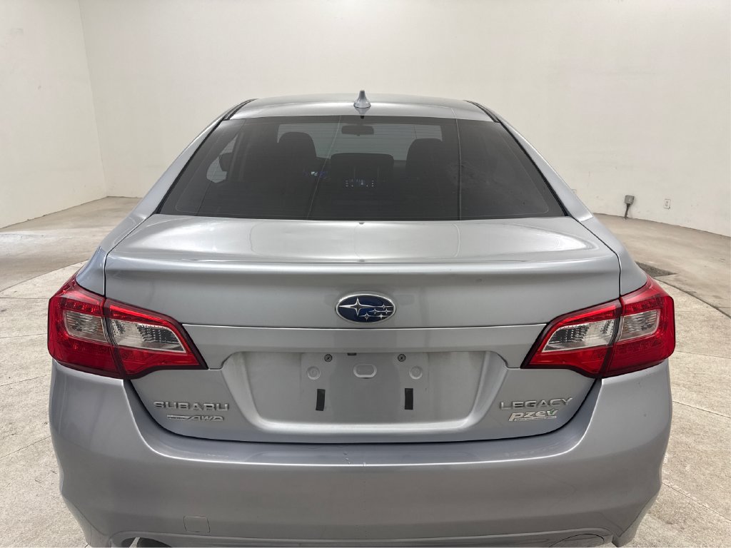 Used 2017 Subaru Legacy 2.5i Premium AWD/4WD image 24