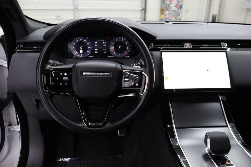 Used 2025 Land Rover Range Rover Velar Dynamic SE AWD/4WD image 18