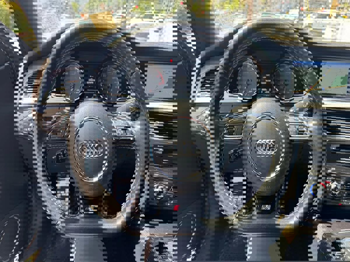 Used 2017 Audi S5 3.0T Cabriolet w/ Technology Package image 11