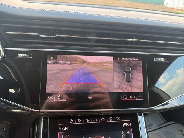 Used 2019 Audi Q8 Prestige image 17