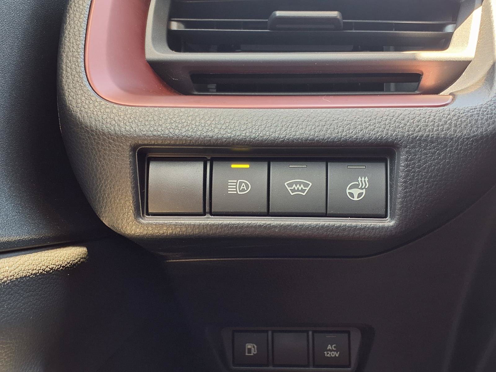 Certified 2024 Toyota Prius Prime FWD image 21