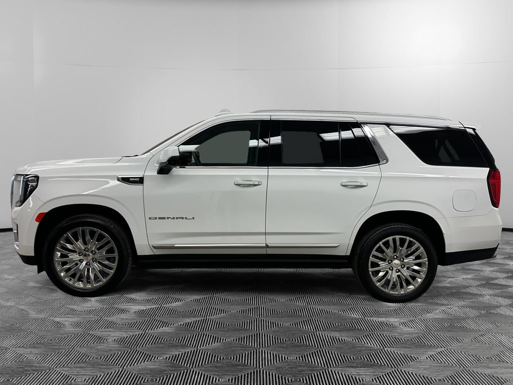 Used 2023 GMC Yukon Denali AWD/4WD image 2