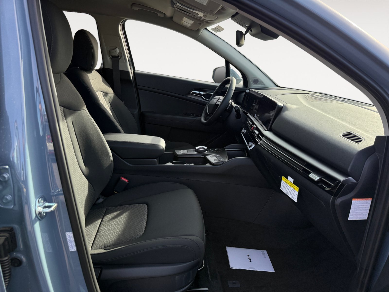 New 2027 Kia Sportage S FWD image 19