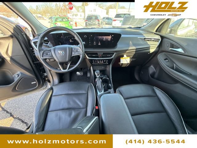 Certified 2024 Buick Encore GX Avenir w/ Avenir Technology Package image 21
