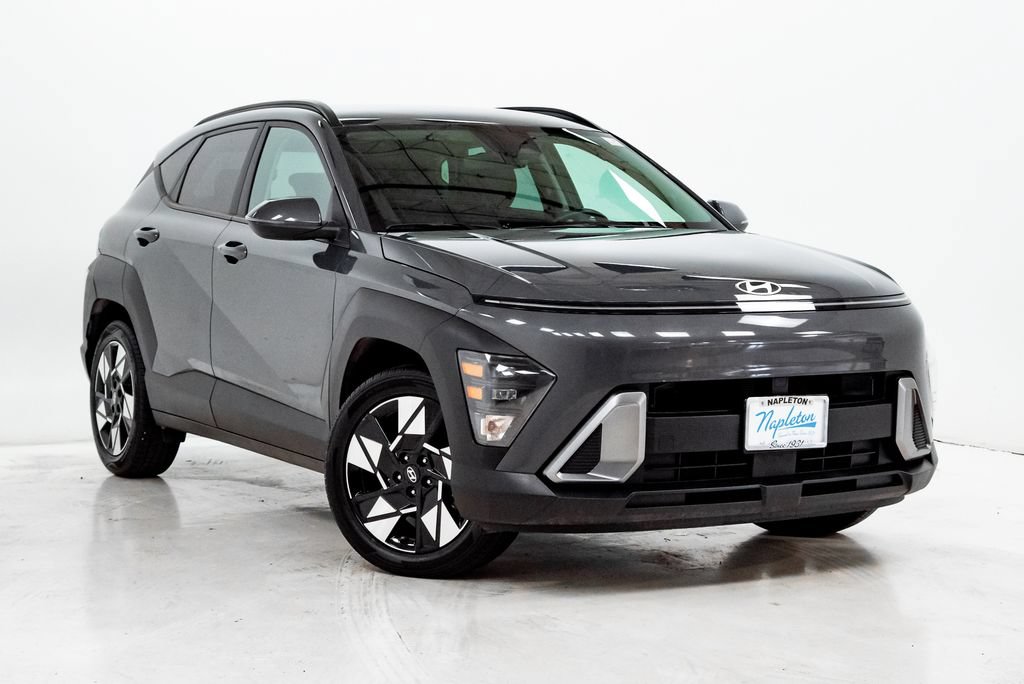 Used 2025 Hyundai Kona SEL FWD image 6