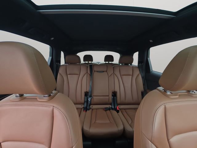 Used 2025 Audi Q7 3.0T Premium Plus image 17