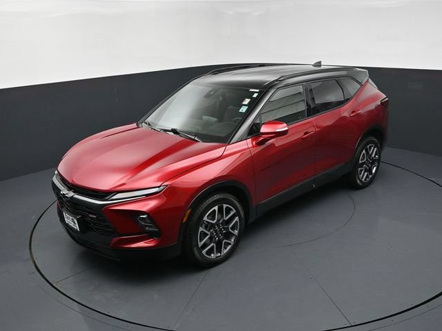 Used 2024 Chevrolet Blazer RS w/ Enhanced Convenience Package AWD/4WD image 14