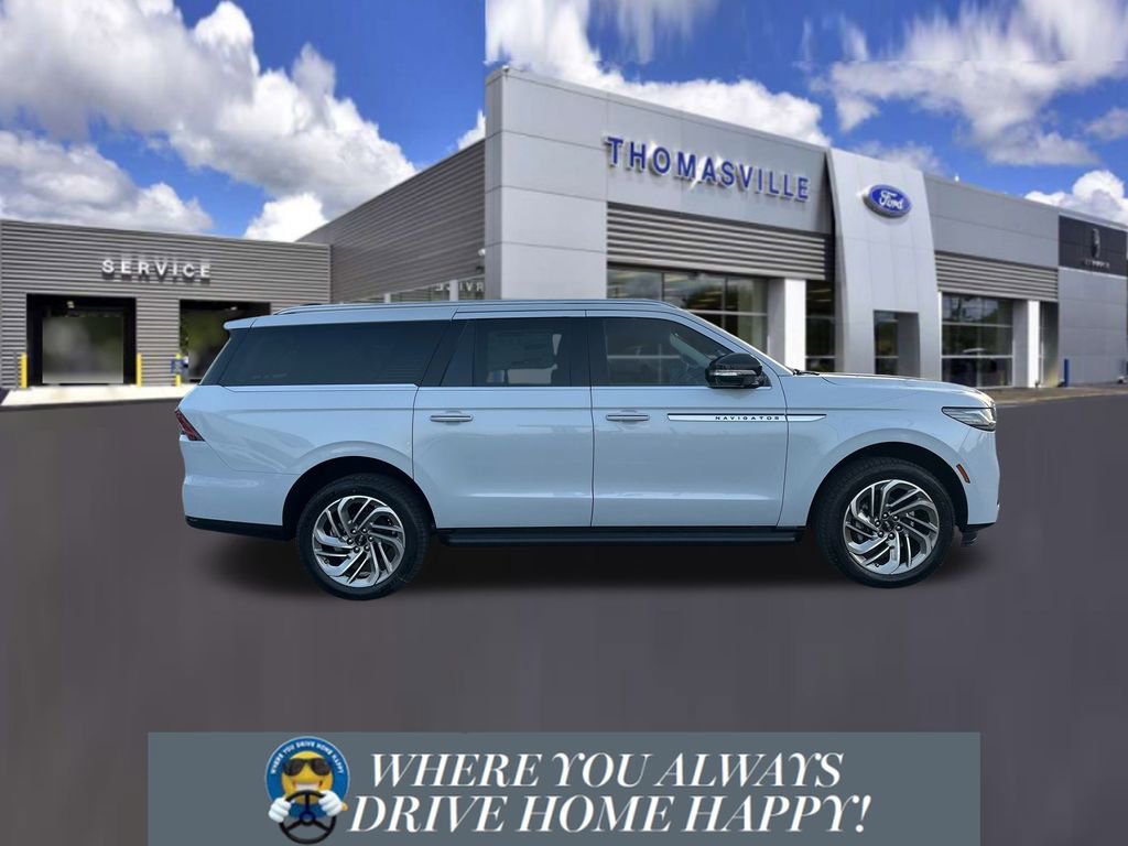 New 2026 Lincoln Navigator L Premier image 2