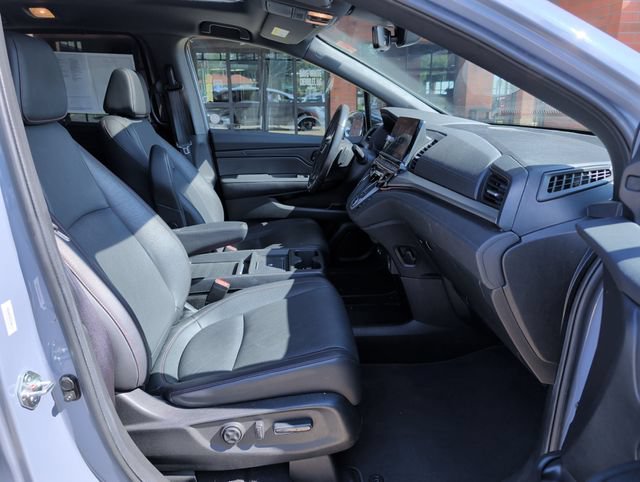 Used 2025 Honda Odyssey Sport-L image 22