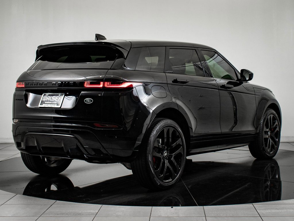 Used 2023 Land Rover Range Rover Evoque R-Dynamic SE image 10