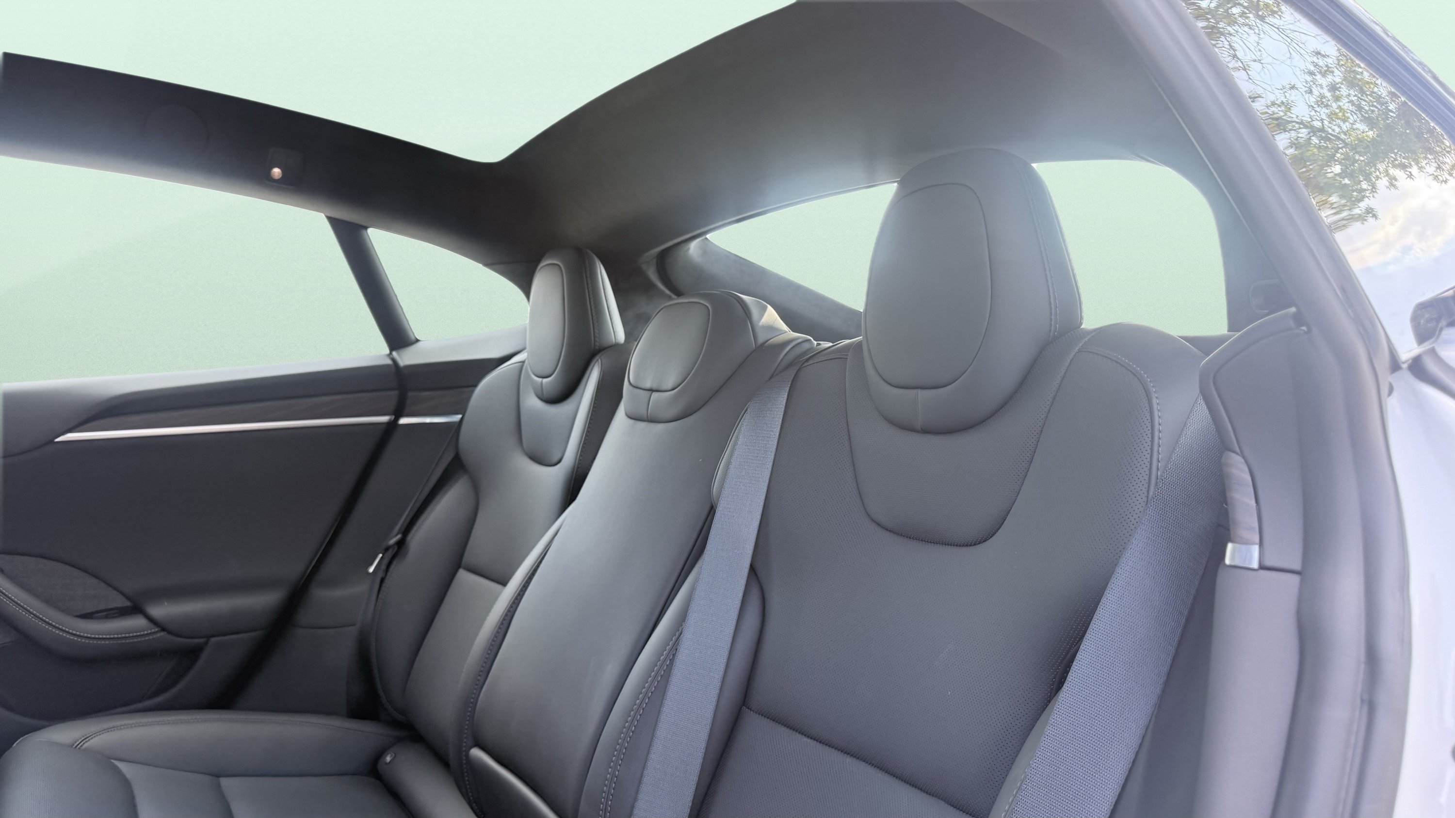 Used 2024 Tesla Model S AWD/4WD image 9