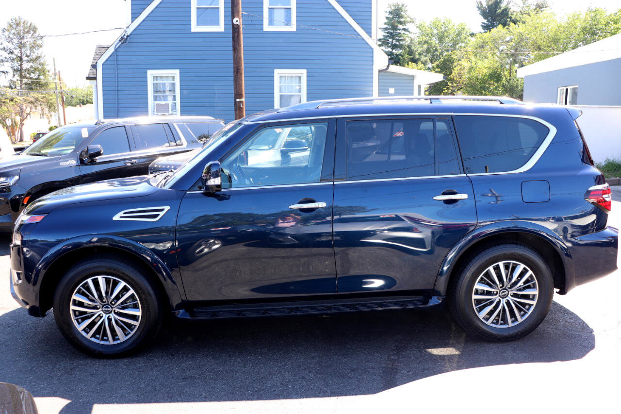 Used 2023 Nissan Armada SL w/ Captain's Chairs Package image 2