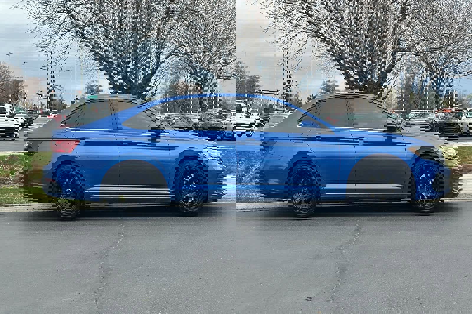 Used 2022 Volkswagen Jetta SE image 8