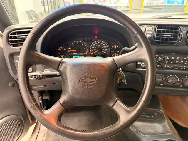 Used 1999 Chevrolet Blazer LT AWD/4WD image 15