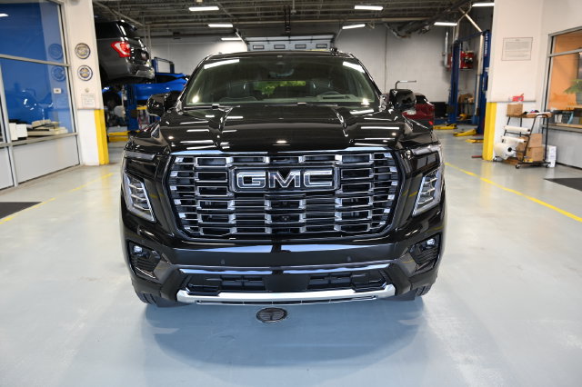 New 2026 GMC Yukon XL Denali Ultimate AWD/4WD image 2