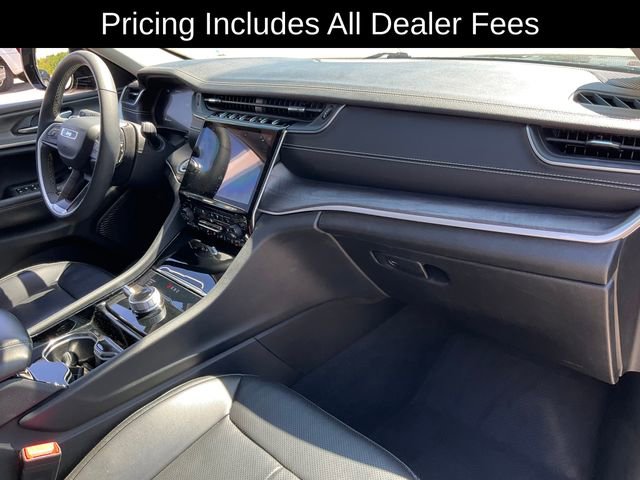 Used 2023 Jeep Grand Cherokee Limited w/ Luxury Tech Group II AWD/4WD image 23