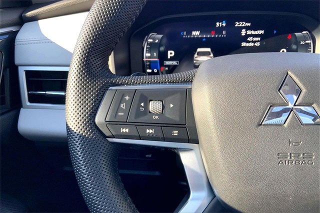 Used 2023 Mitsubishi Outlander SEL image 20