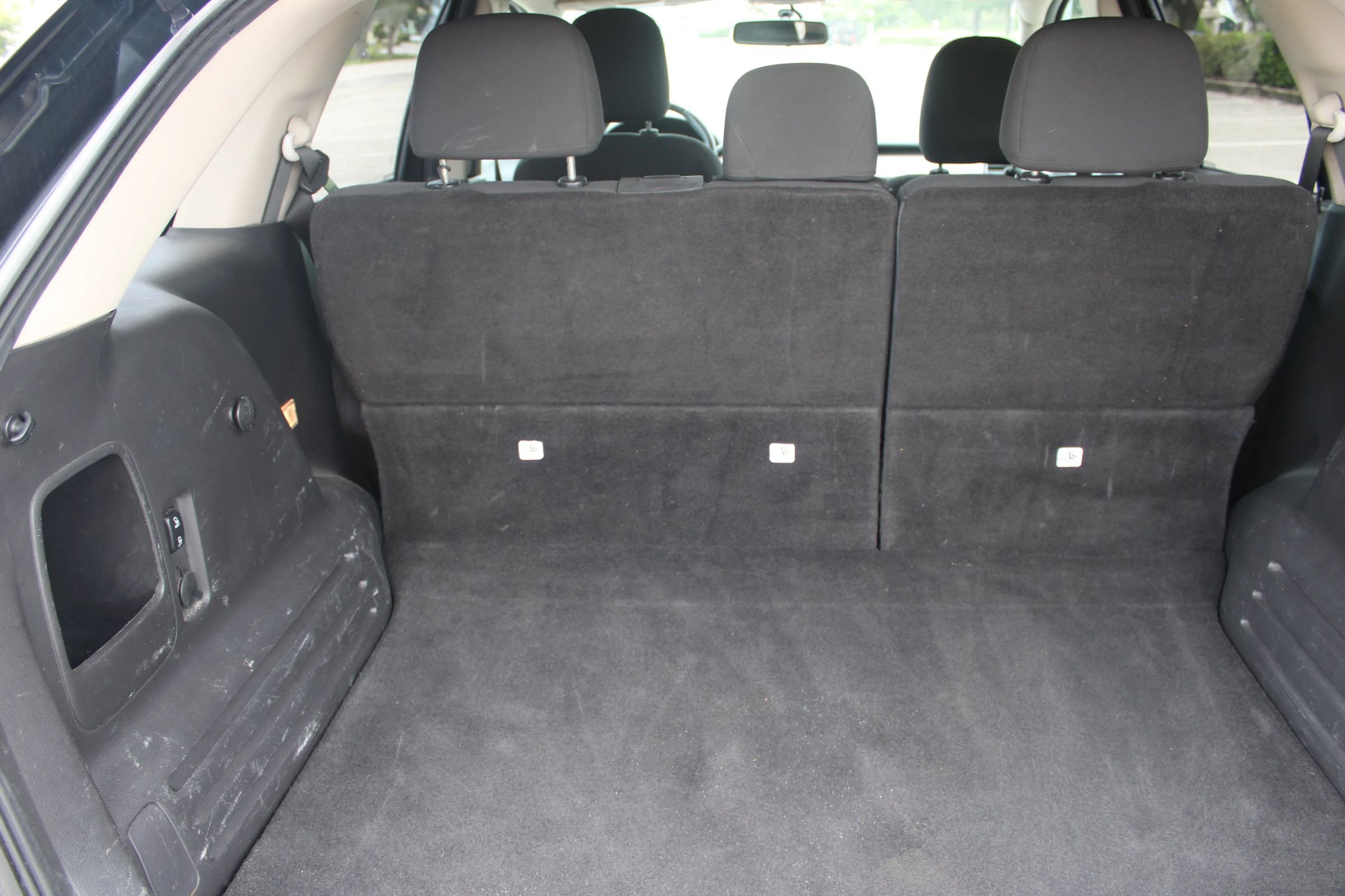 Used 2011 Ford Edge SEL FWD image 29