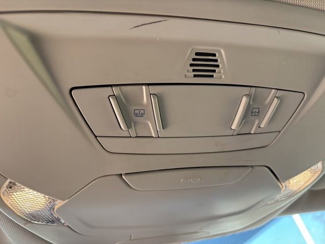 Used 2018 Ford Escape Titanium w/ Ford Safe & Smart Package image 28