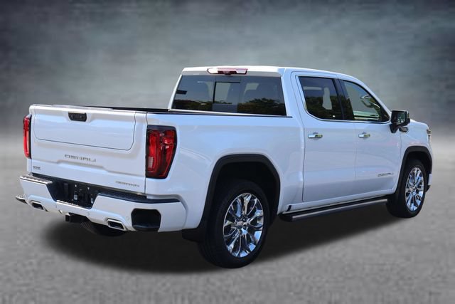 Used 2023 GMC Sierra 1500 Denali AWD/4WD image 3