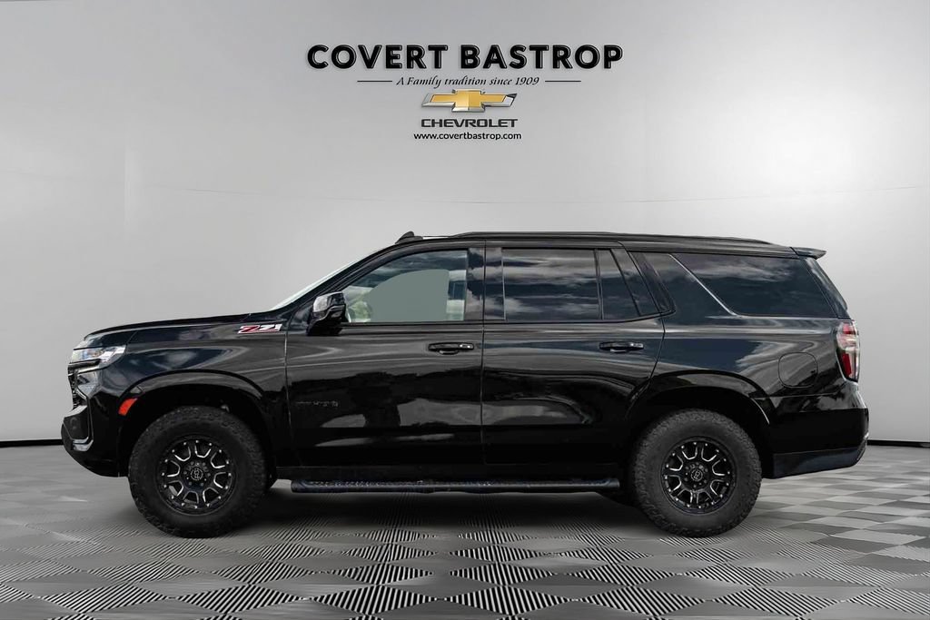 Used 2023 Chevrolet Tahoe Z71 w/ Luxury Package AWD/4WD image 2