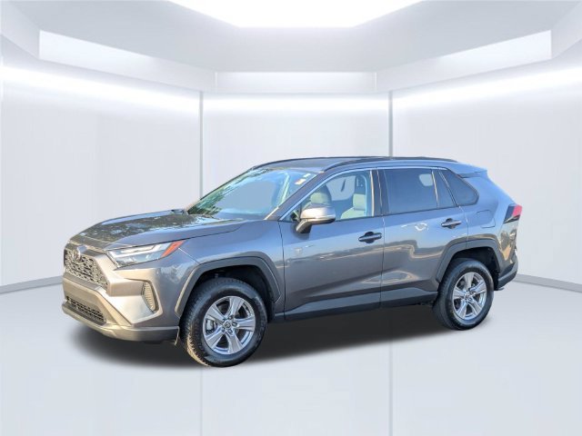 Certified 2022 Toyota RAV4 XLE FWD image 9
