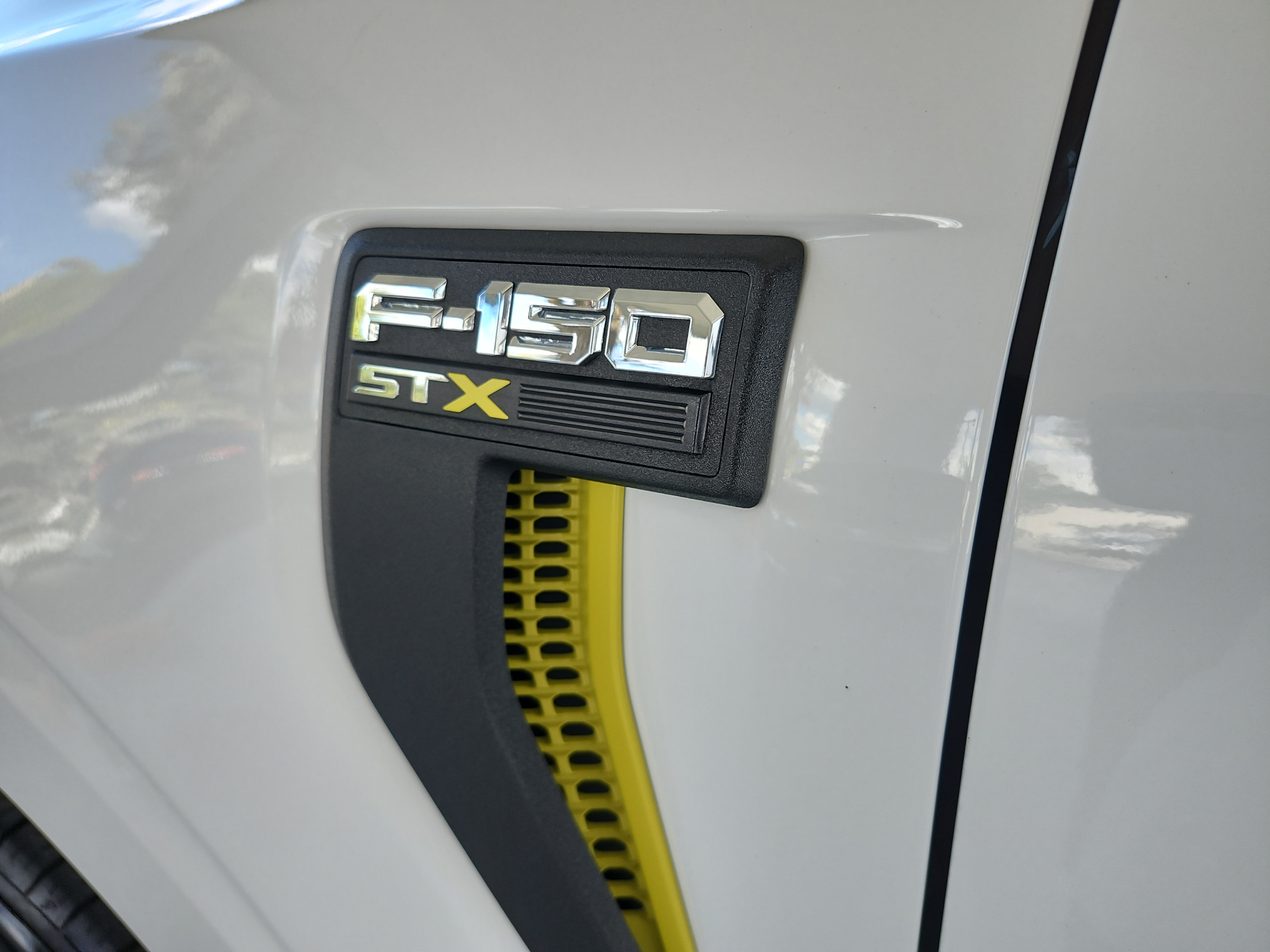 Used 2024 Ford F150 STX w/ Mobile Office Package RWD image 33