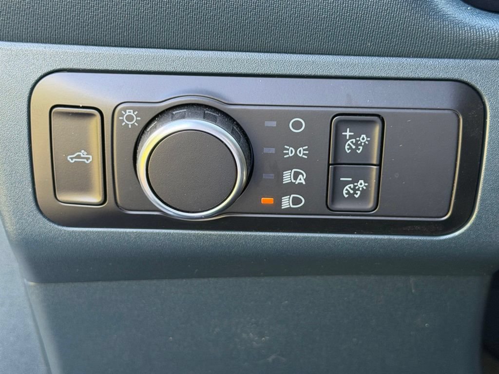 New 2026 Ford Maverick XL AWD/4WD image 13