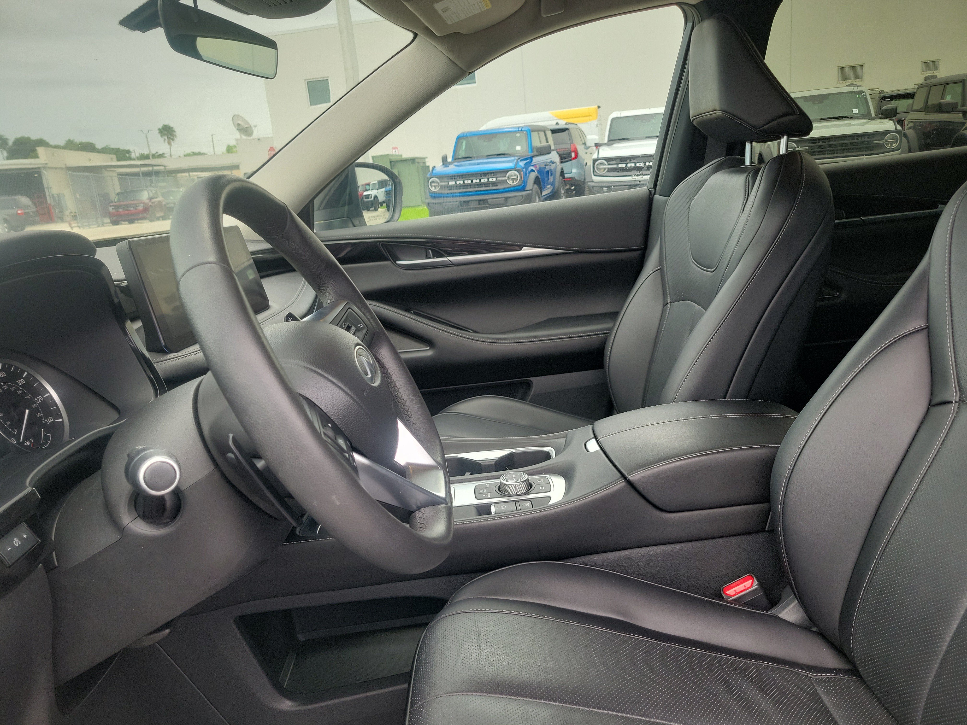 Used 2024 INFINITI QX60 Pure FWD image 12