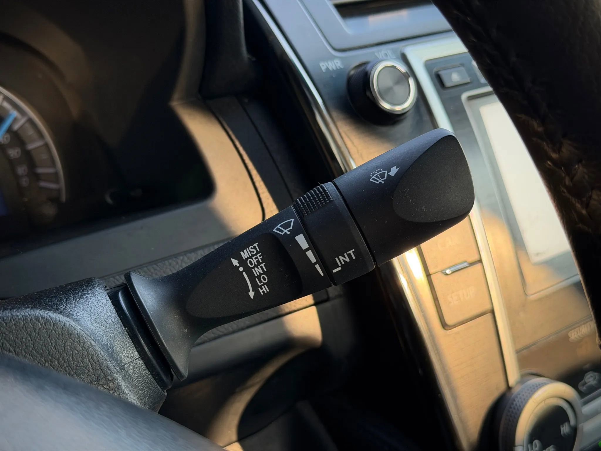 Used 2013 Toyota Camry SE image 13