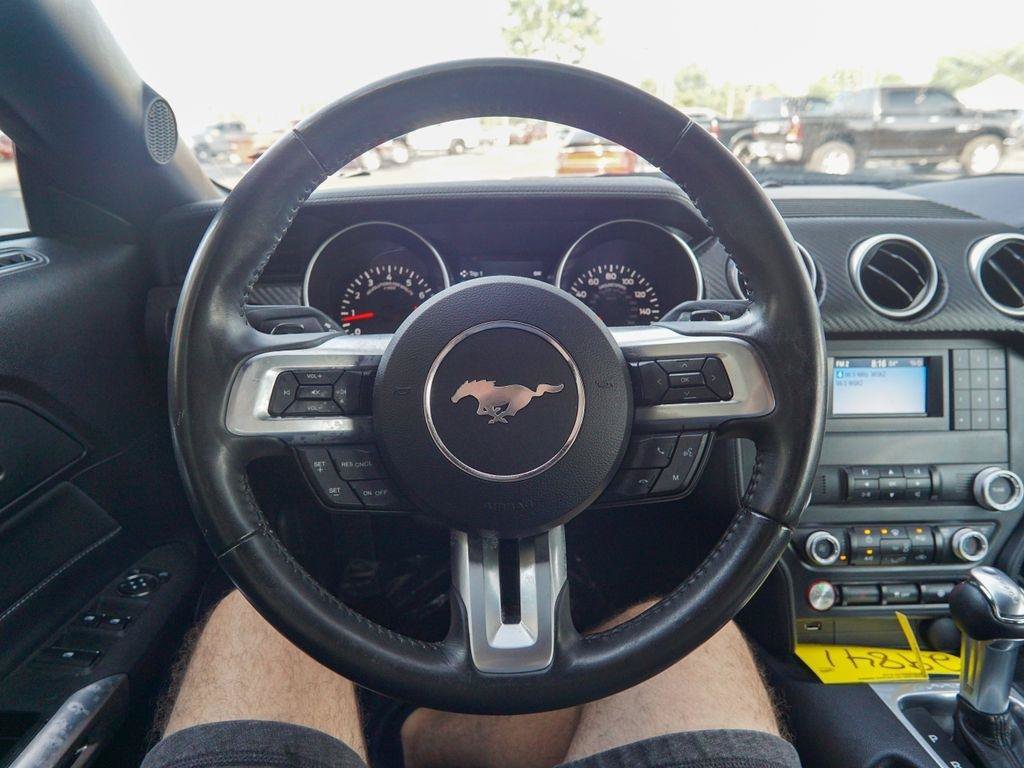 Used 2019 Ford Mustang Convertible RWD image 16