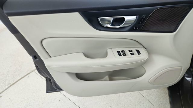 Used 2024 Volvo S60 B5 Plus w/ Climate Package image 36
