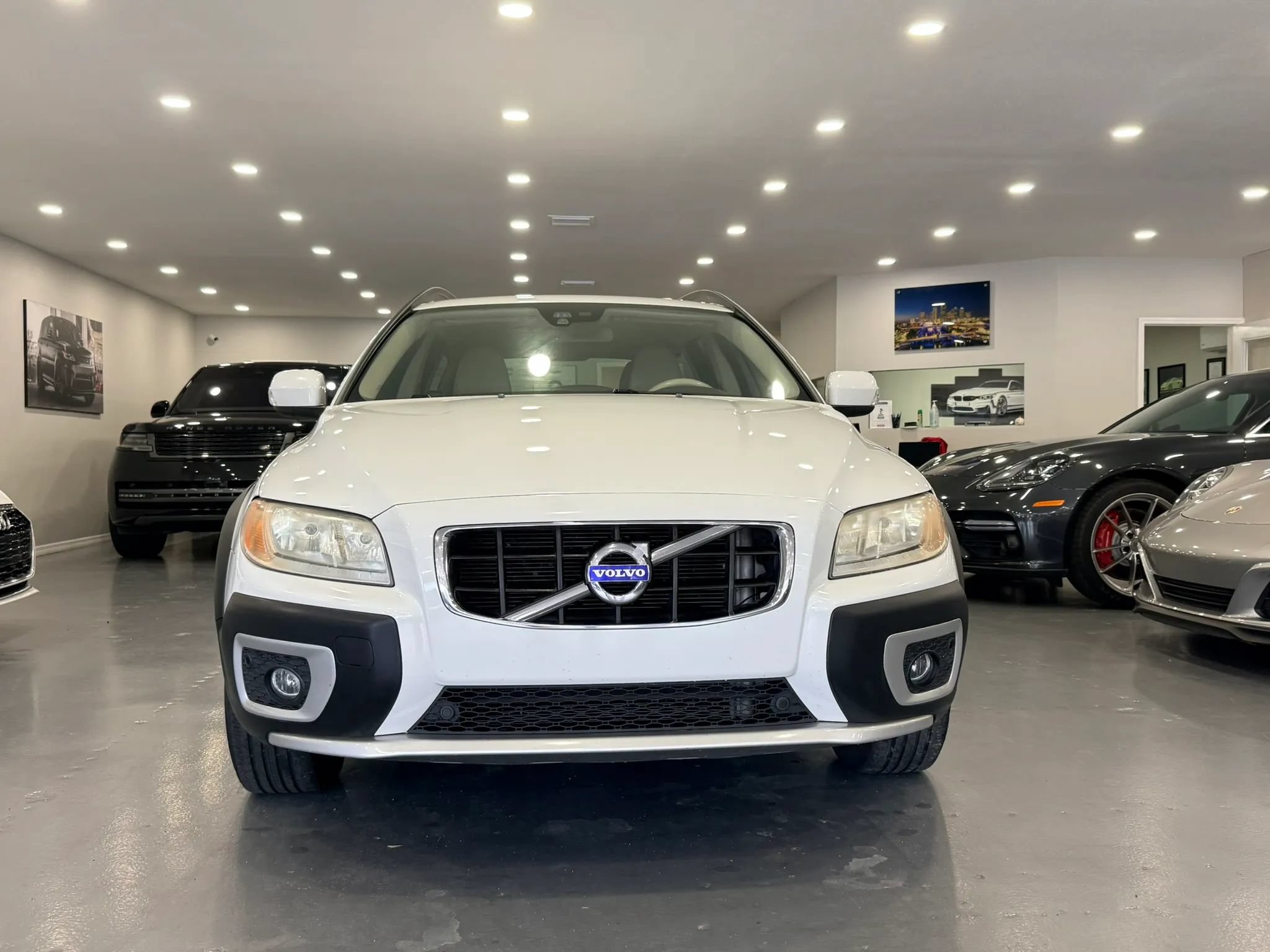 Used 2012 Volvo XC70 3.2 FWD image 2