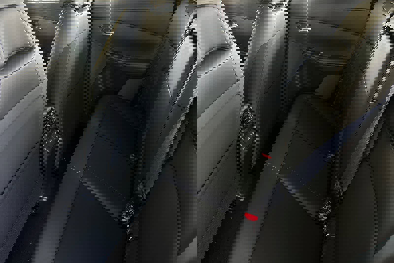 New 2026 Nissan Leaf SV+ w/ Floor Mat Package (SV+) image 5