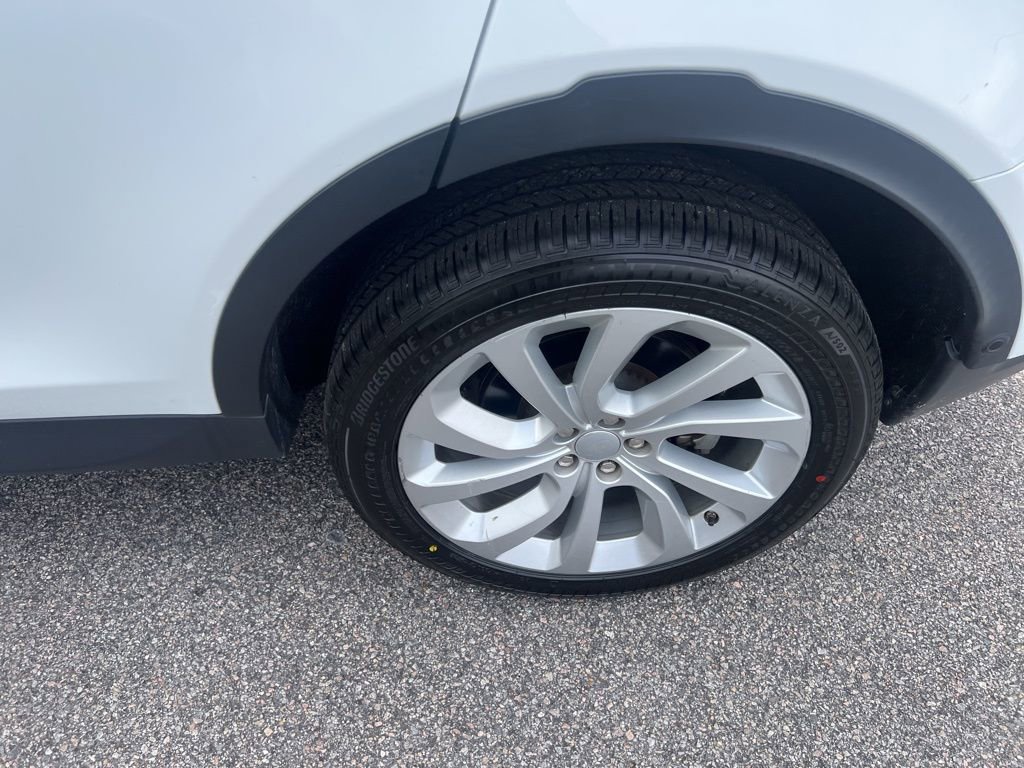 Used 2021 Land Rover Discovery Sport SE image 26