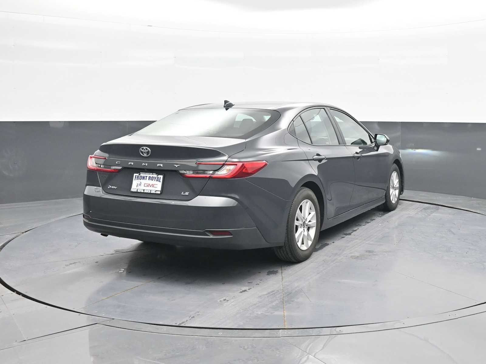 Used 2025 Toyota Camry LE w/ Convenience Package FWD image 7