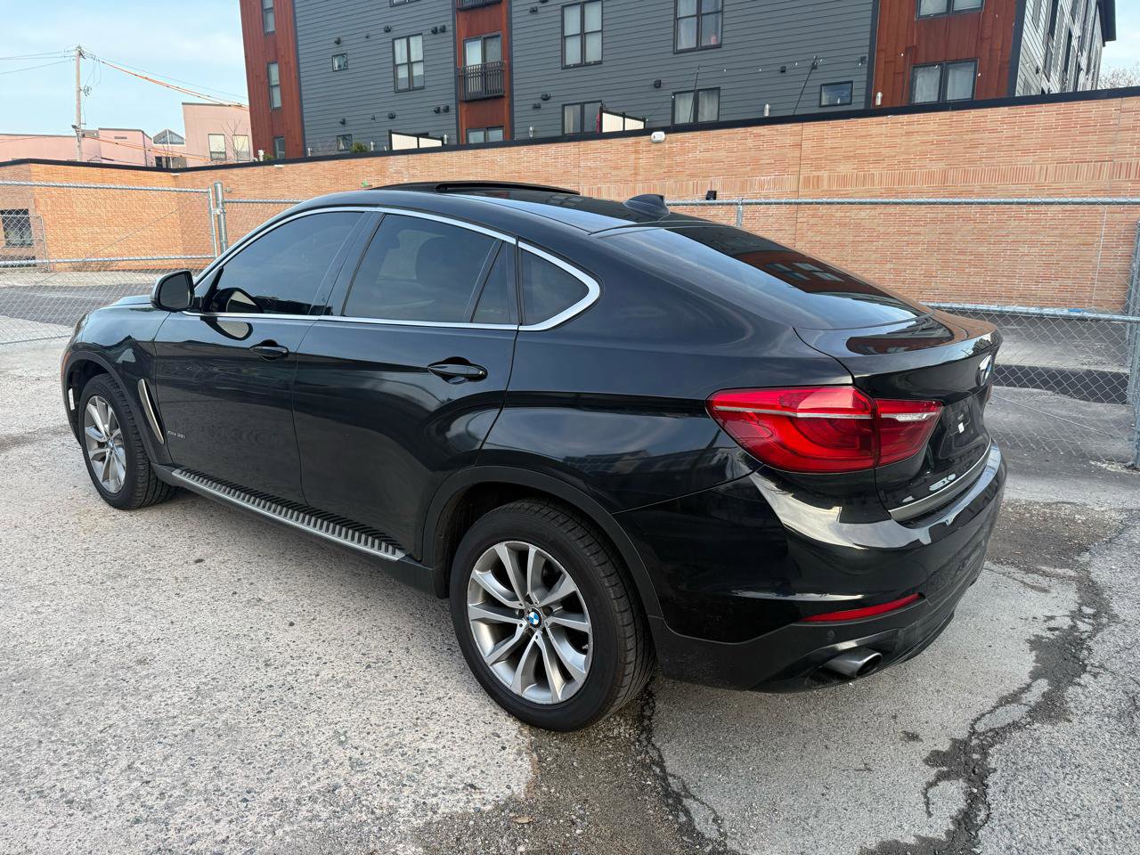 Used 2017 BMW X6 xDrive35i image 6