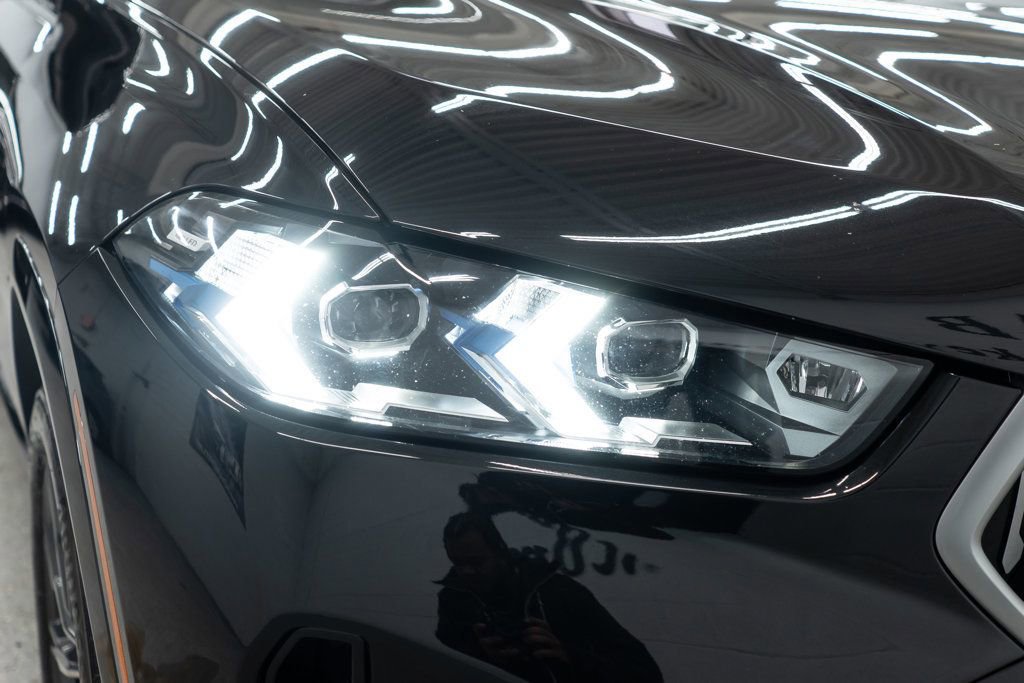 Used 2025 BMW X6 xDrive40i w/ Climate Comfort Package image 45