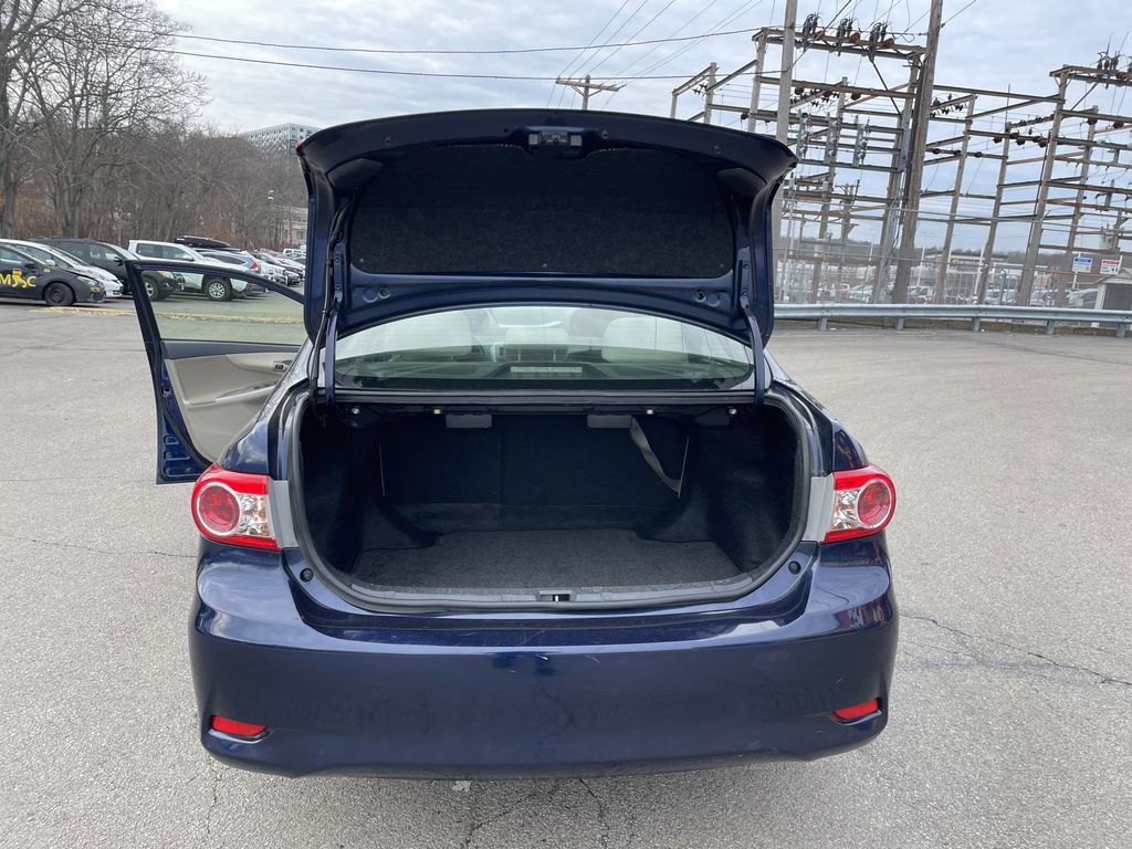 Used 2012 Toyota Corolla LE image 13