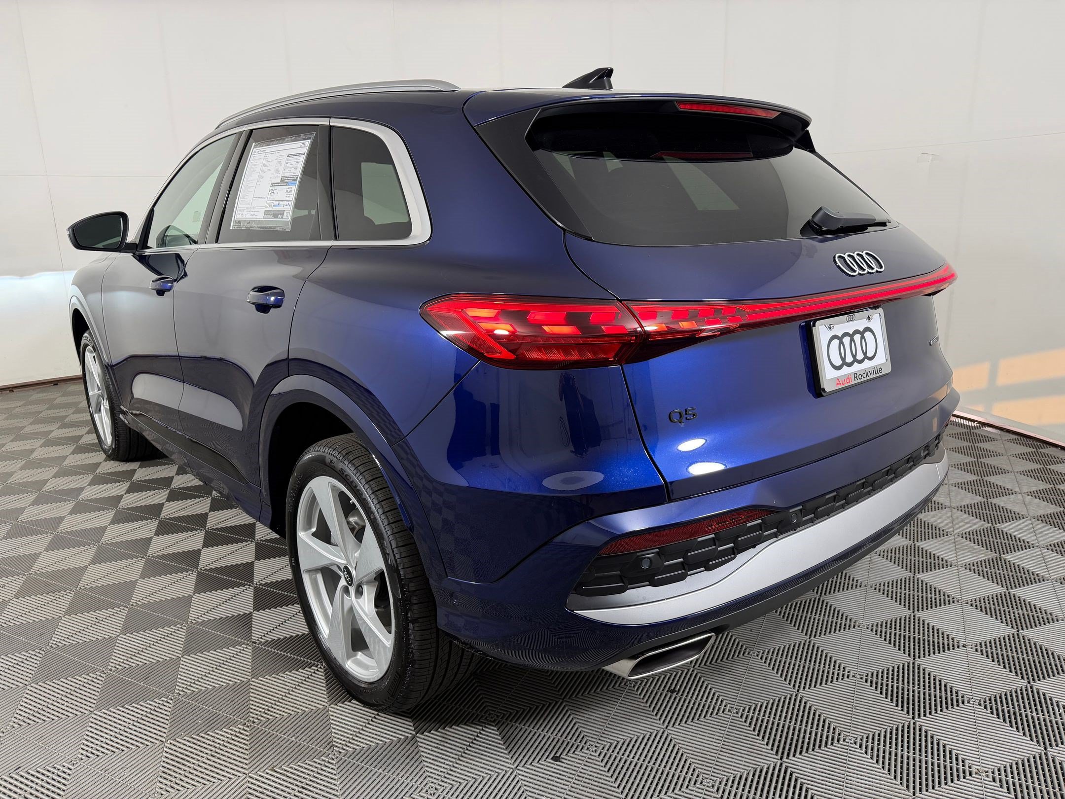 New 2026 Audi Q5 Premium AWD/4WD image 3