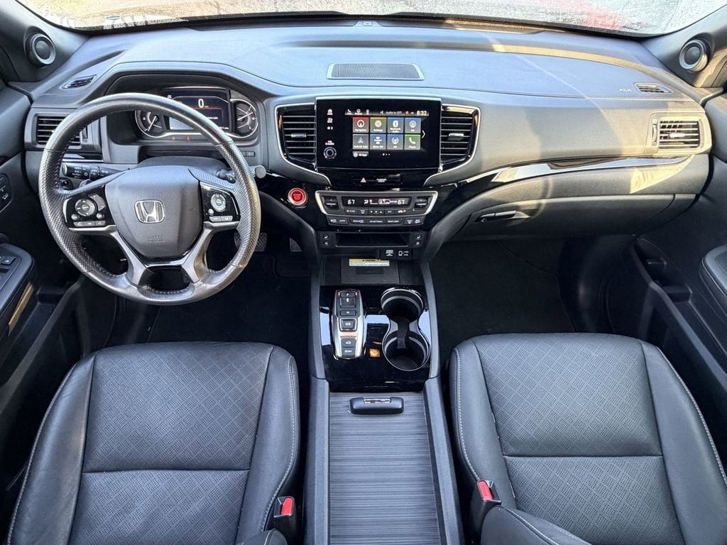 Used 2023 Honda Passport Elite image 14
