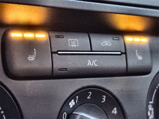 Used 2017 Volkswagen Jetta SE image 36