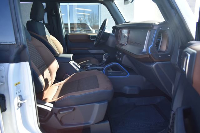 Used 2023 Ford Bronco Outer Banks w/ Sasquatch Package AWD/4WD image 46