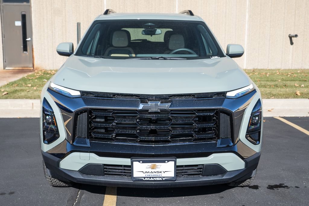 New 2026 Chevrolet Equinox ACTIV image 3