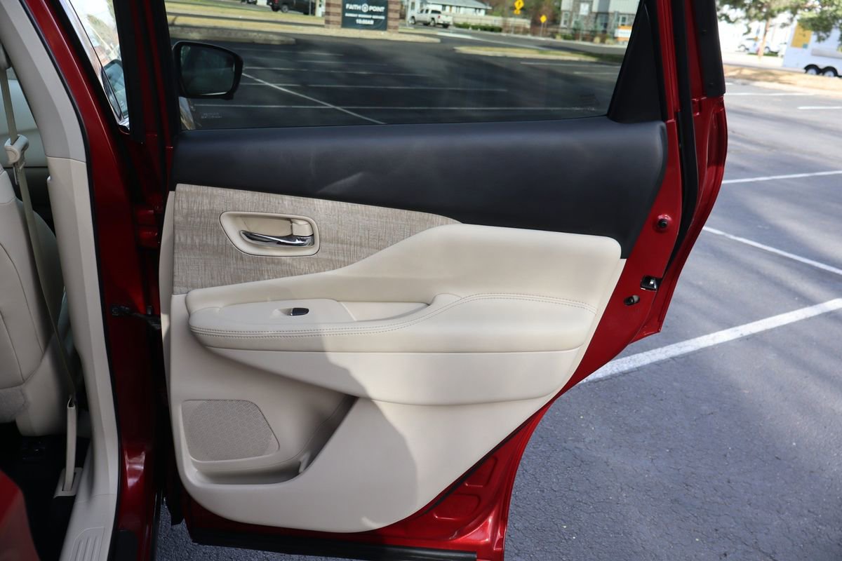 Used 2019 Nissan Murano SL image 25